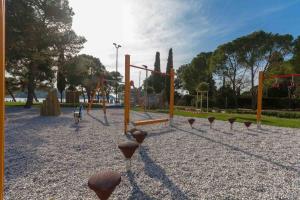 Priljubljena plaža v Strunjanu pričakuje kopalce v prenovljeni podobi 11